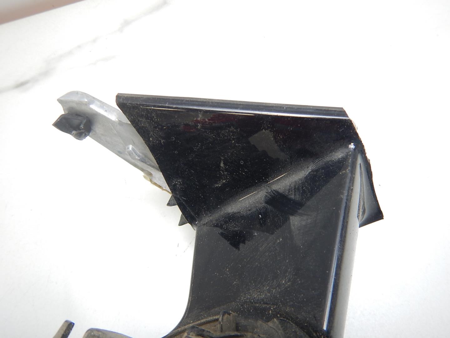 Зеркало правое электрическое