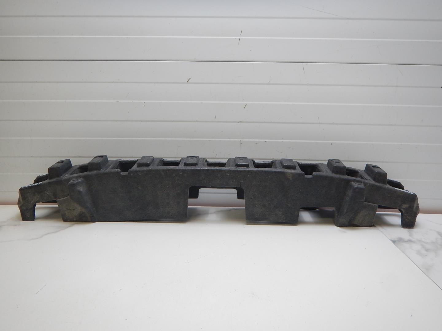 Наполнитель переднего бампера