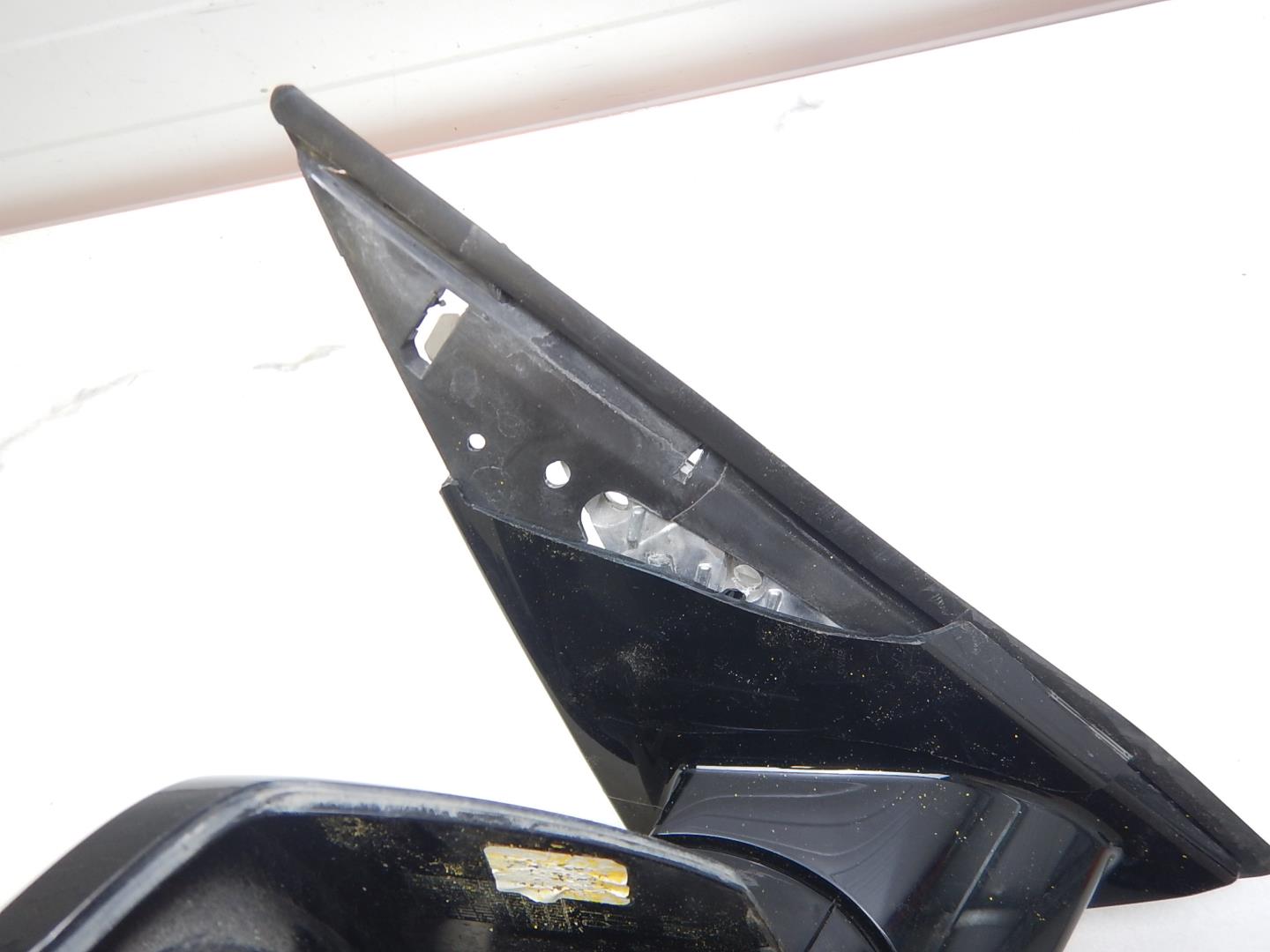 Зеркало правое электрическое