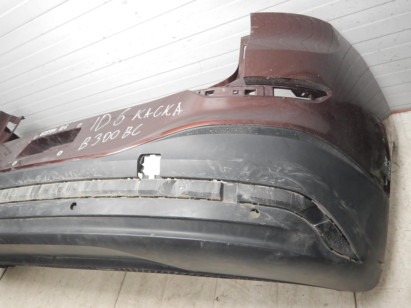 Бампер задний