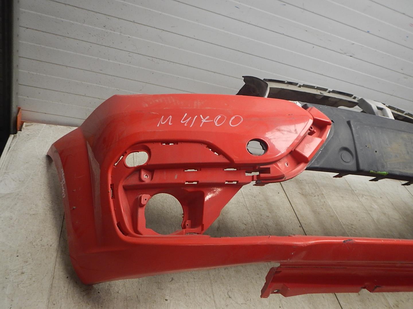 Бампер передний