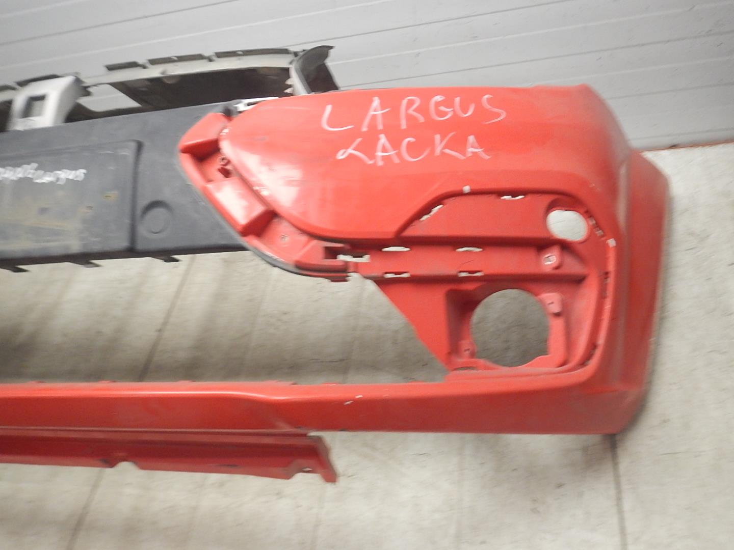 Бампер передний