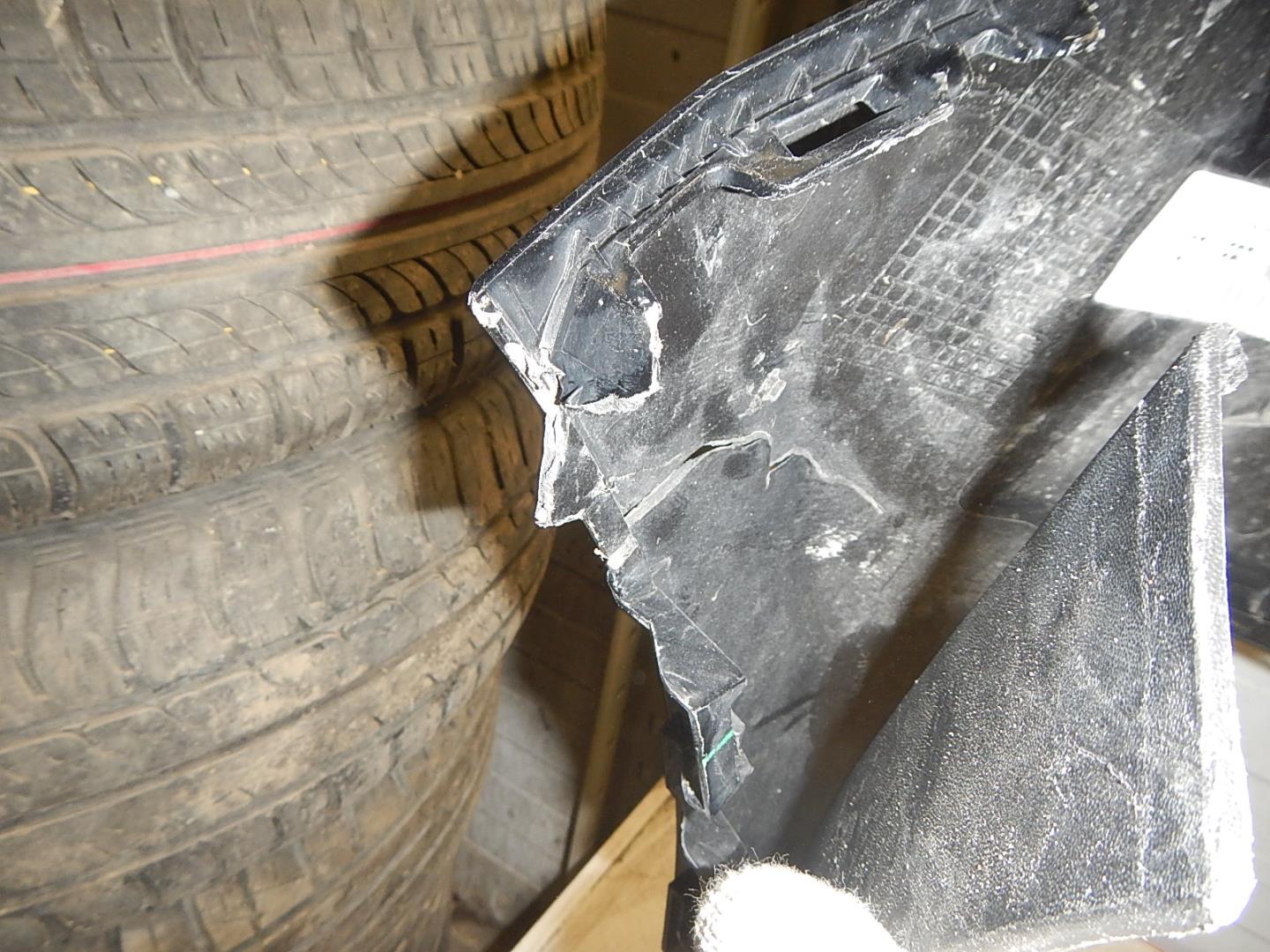 Бампер передний