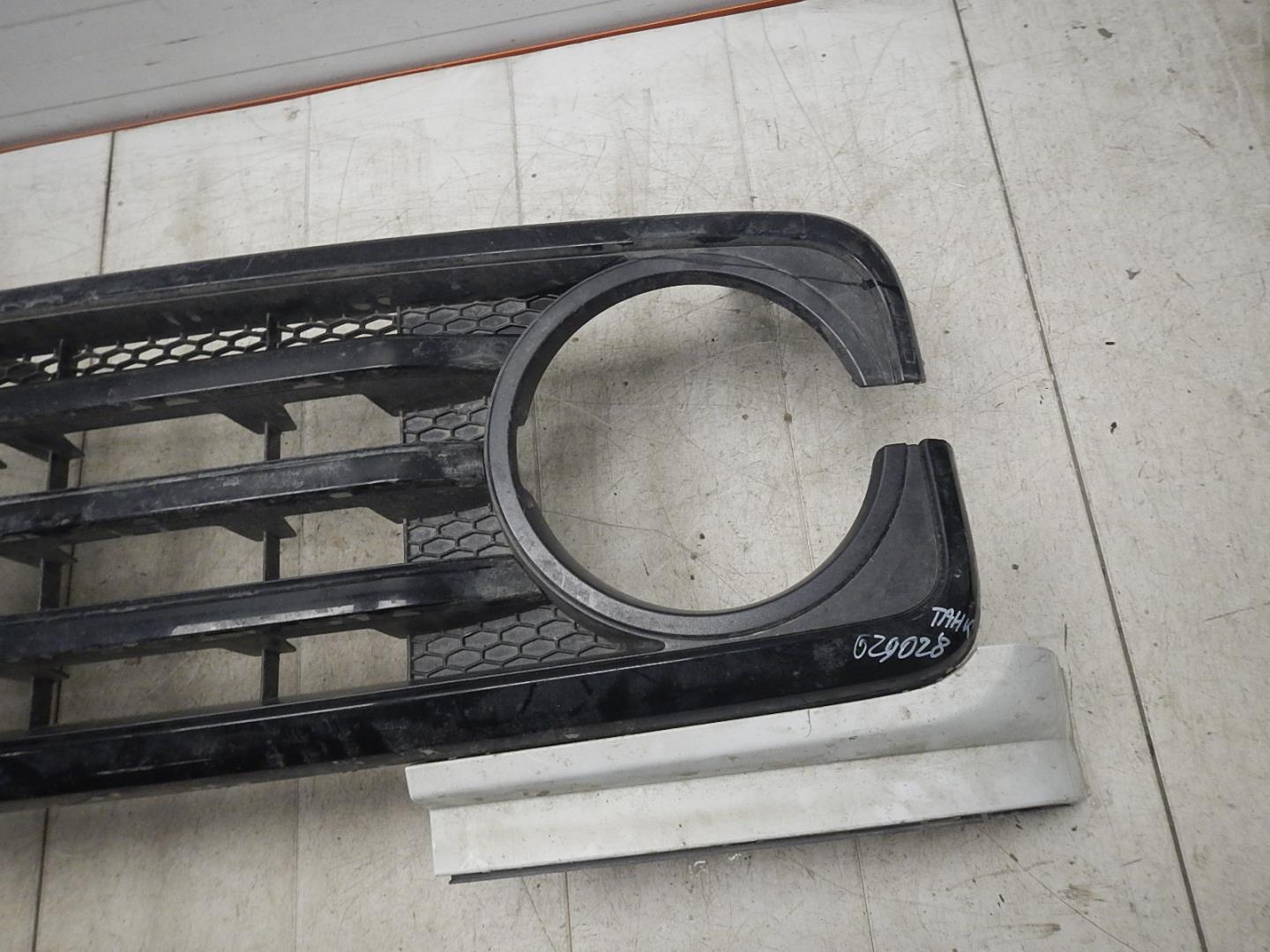 Решетка радиатора