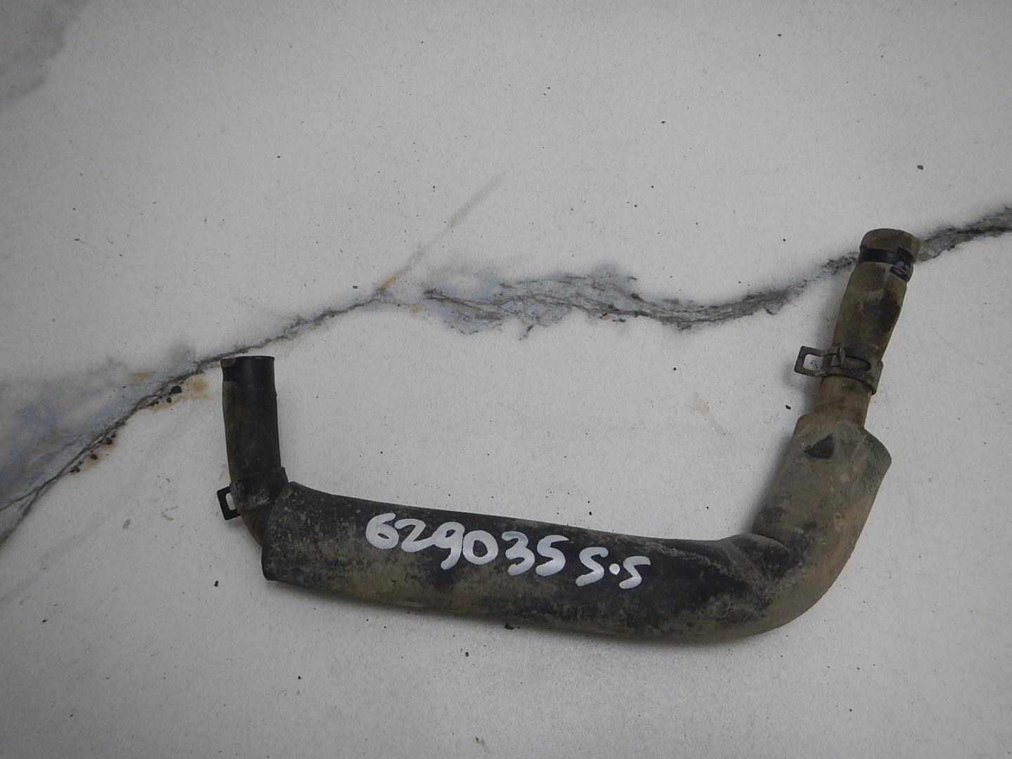 Шланг вентиляции картер. газов