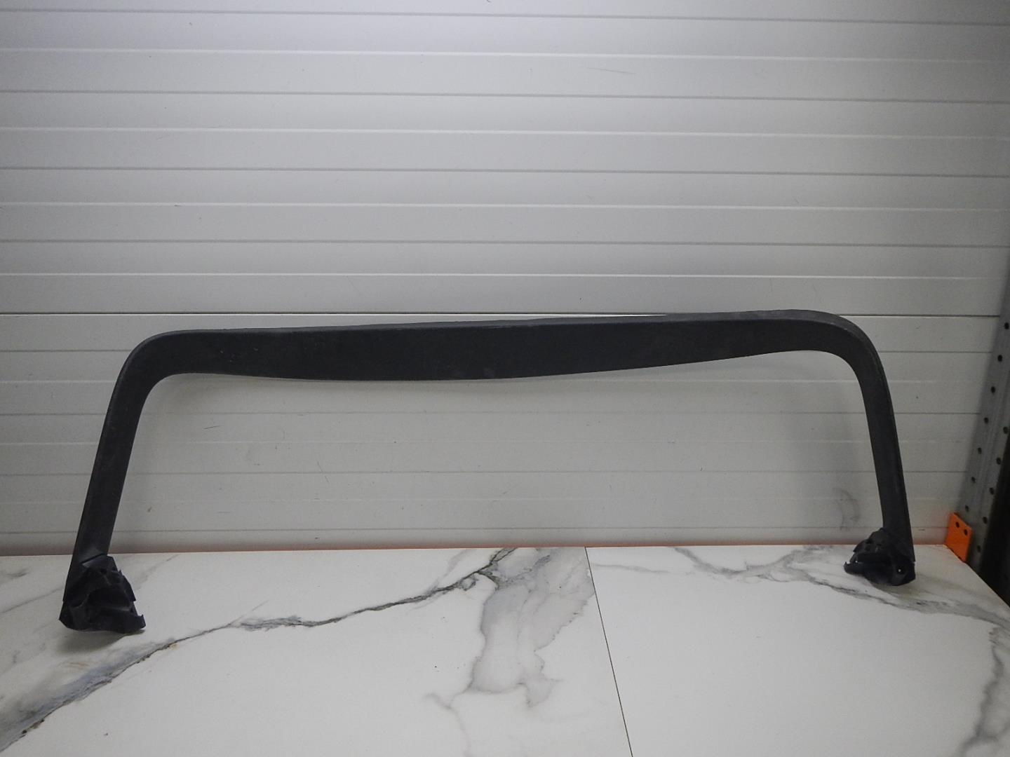 Обшивка двери багажника