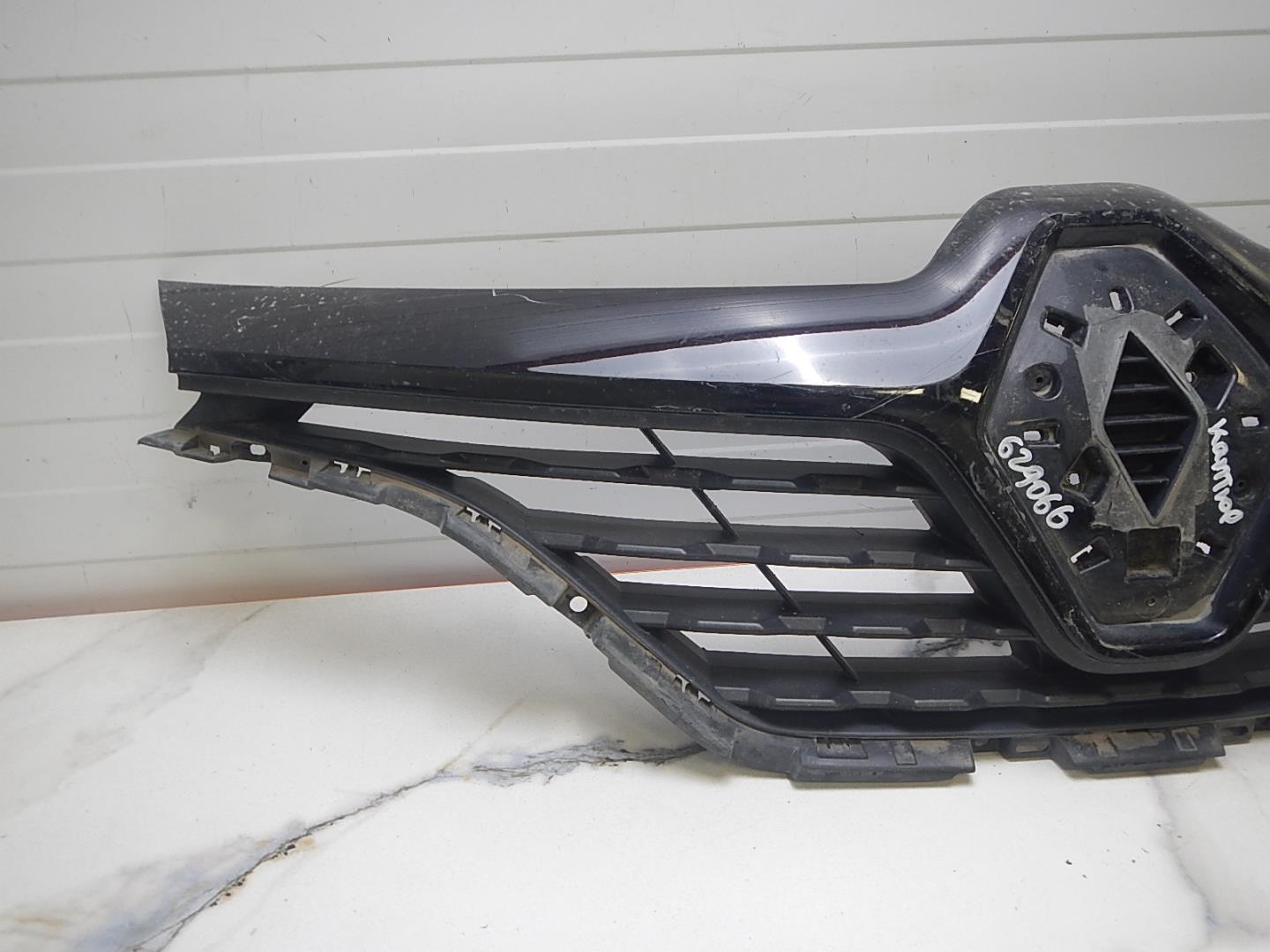 Решетка радиатора