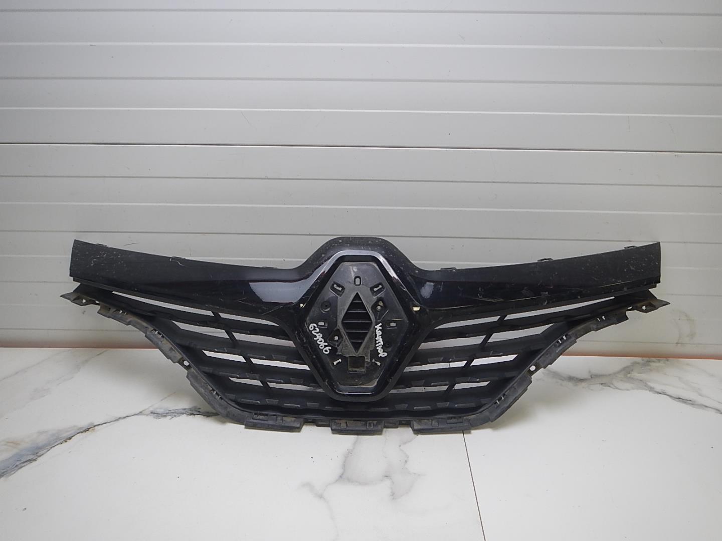 Решетка радиатора