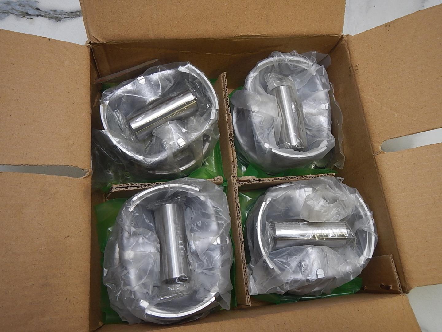 Поршень с шатуном