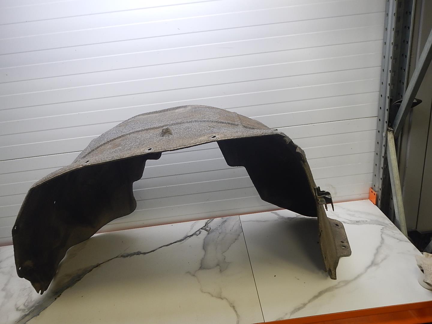 Локер передний правый