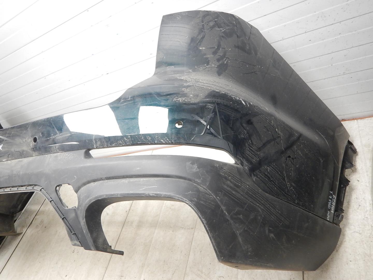 Бампер задний