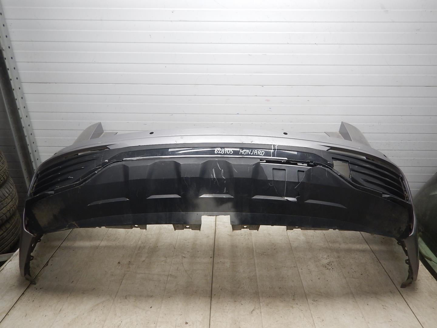 Бампер задний