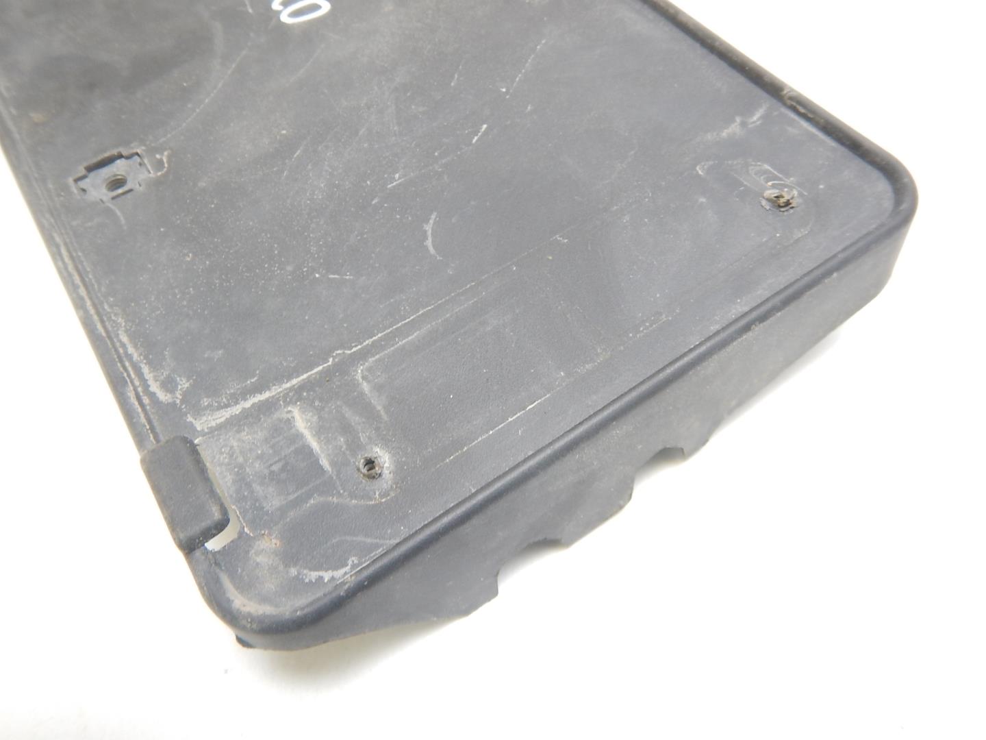 Накладка переднего бампера под номер