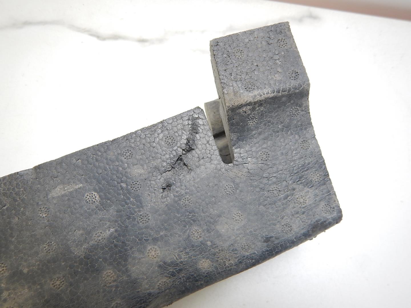 Наполнитель переднего бампера