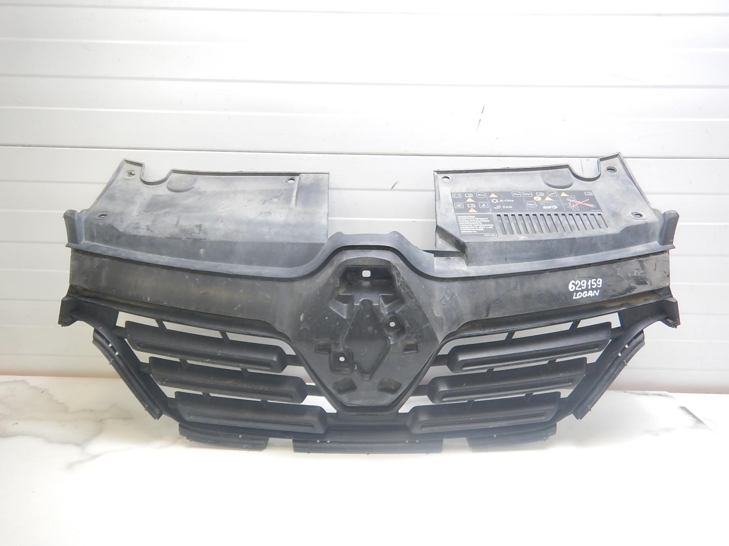 Решетка радиатора