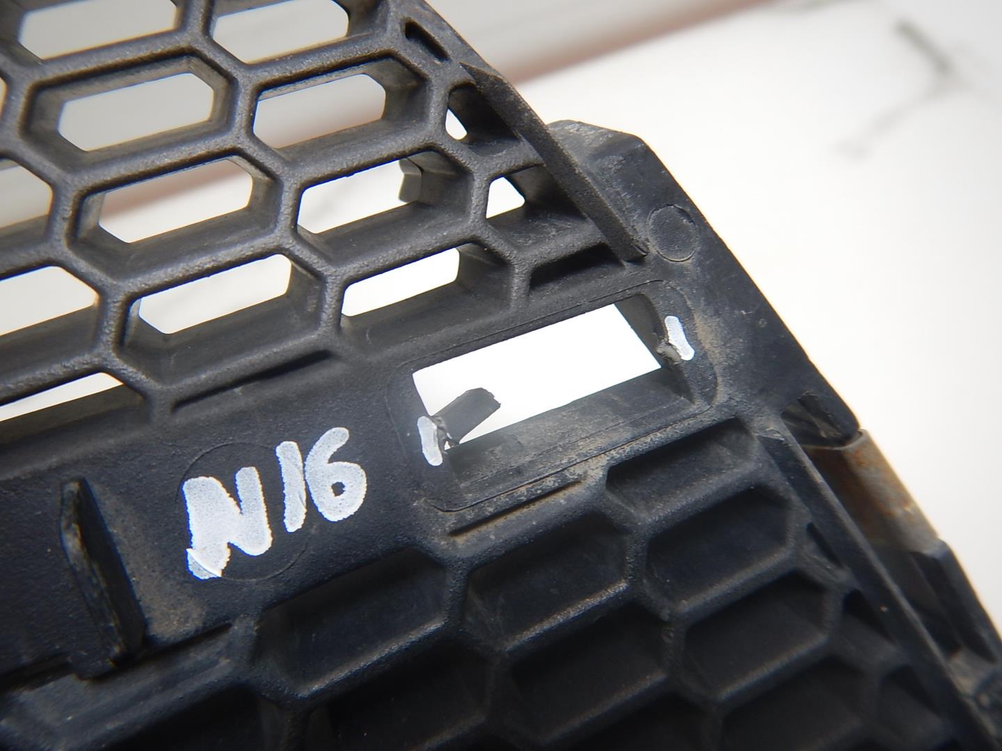 Решетка радиатора