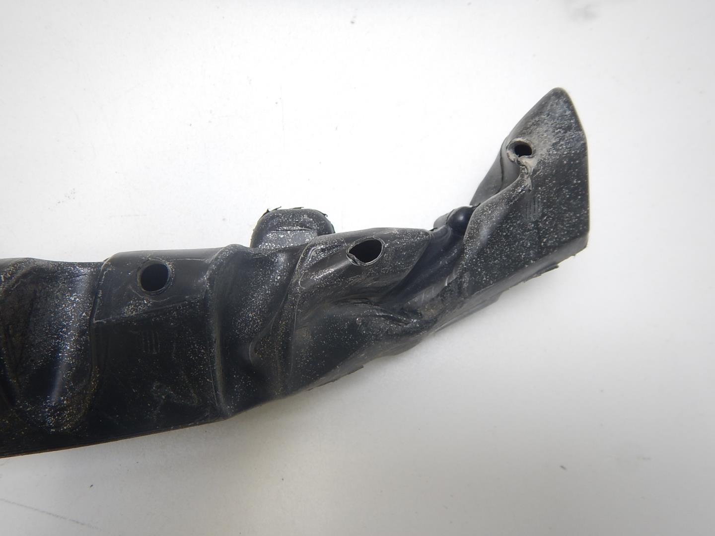 Наполнитель переднего бампера