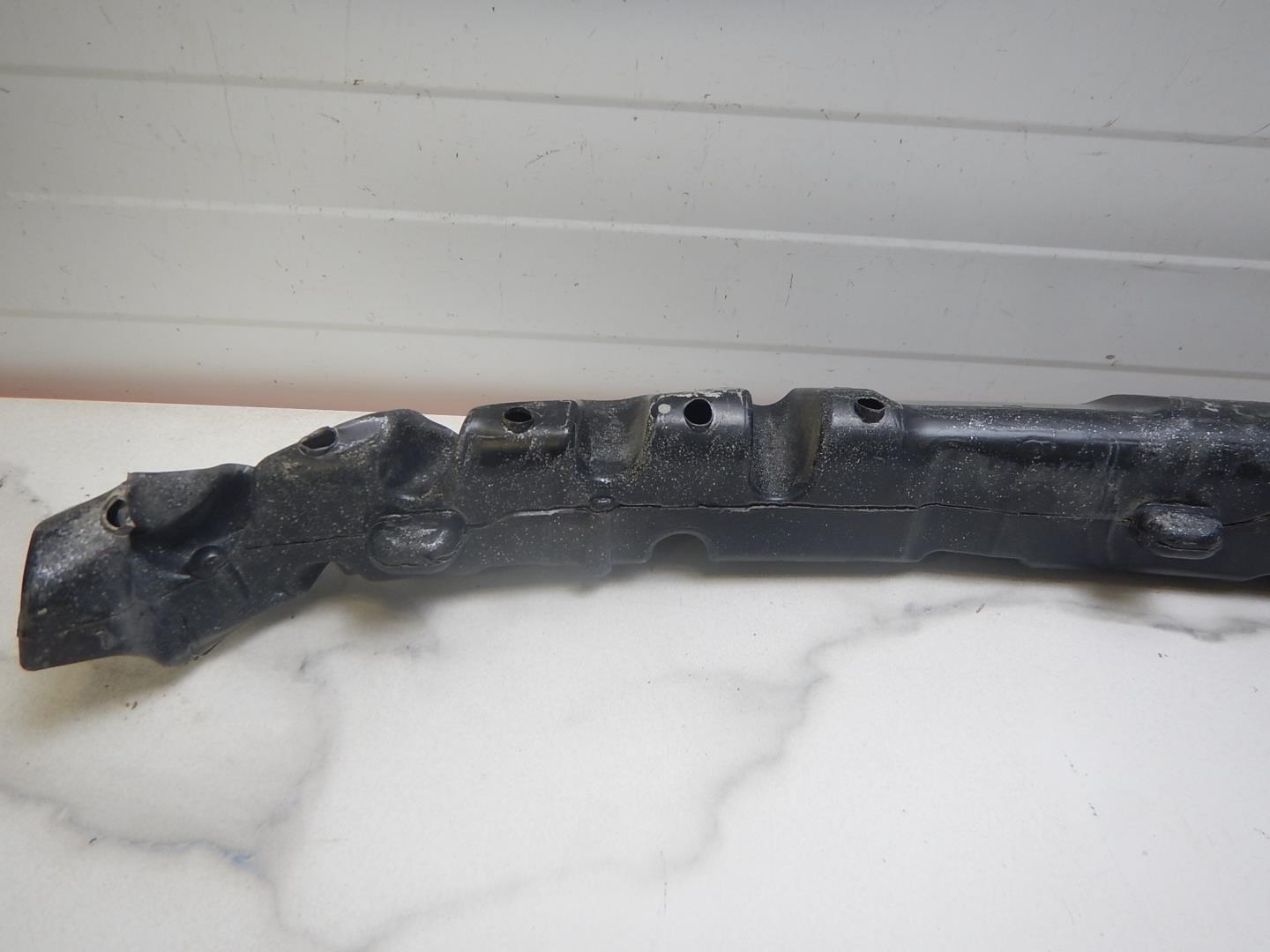 Наполнитель переднего бампера