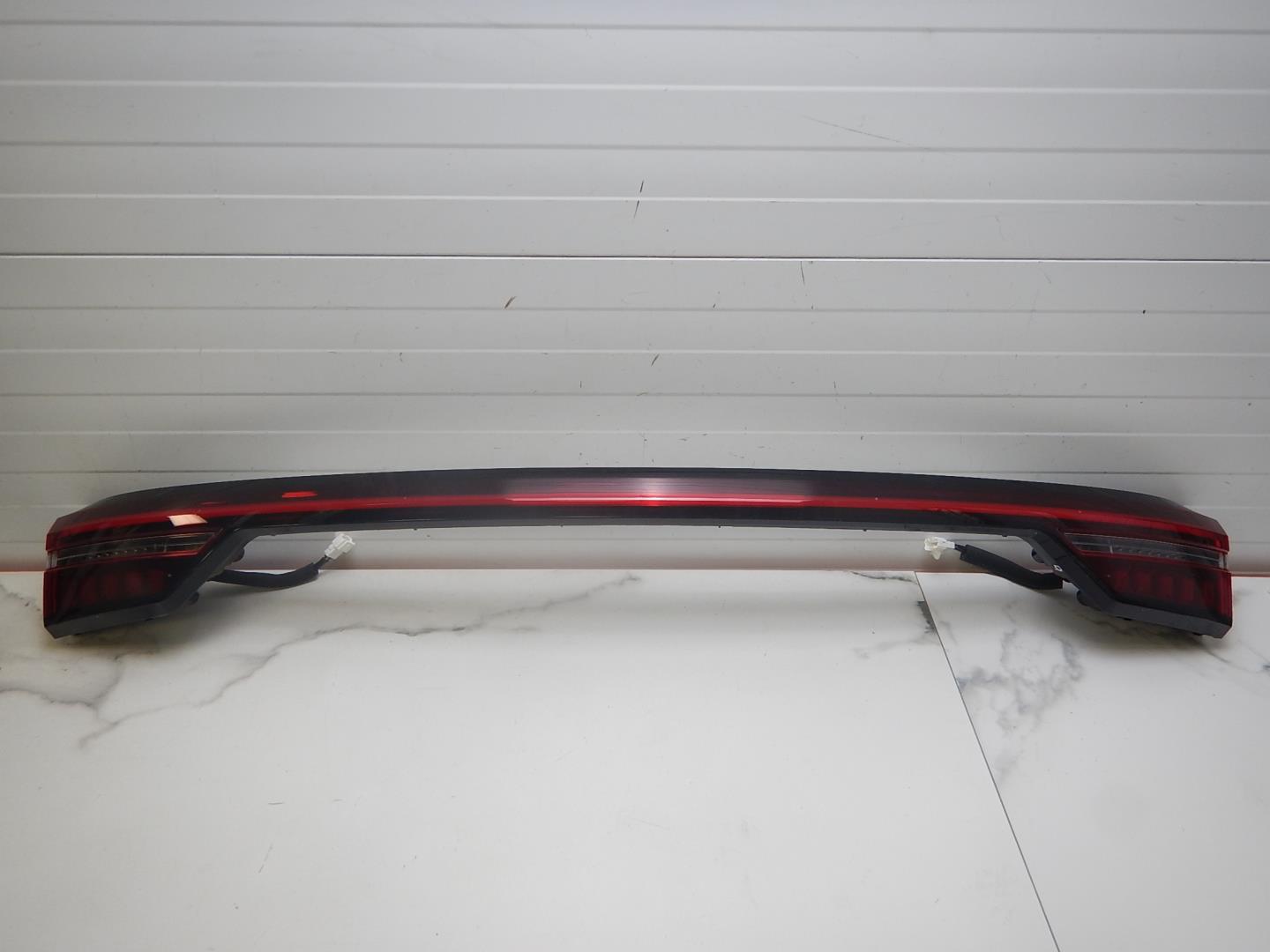 Фонарь задний (стоп сигнал)