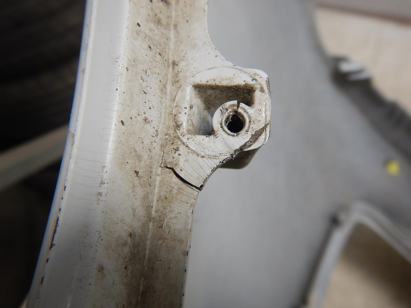 Бампер передний