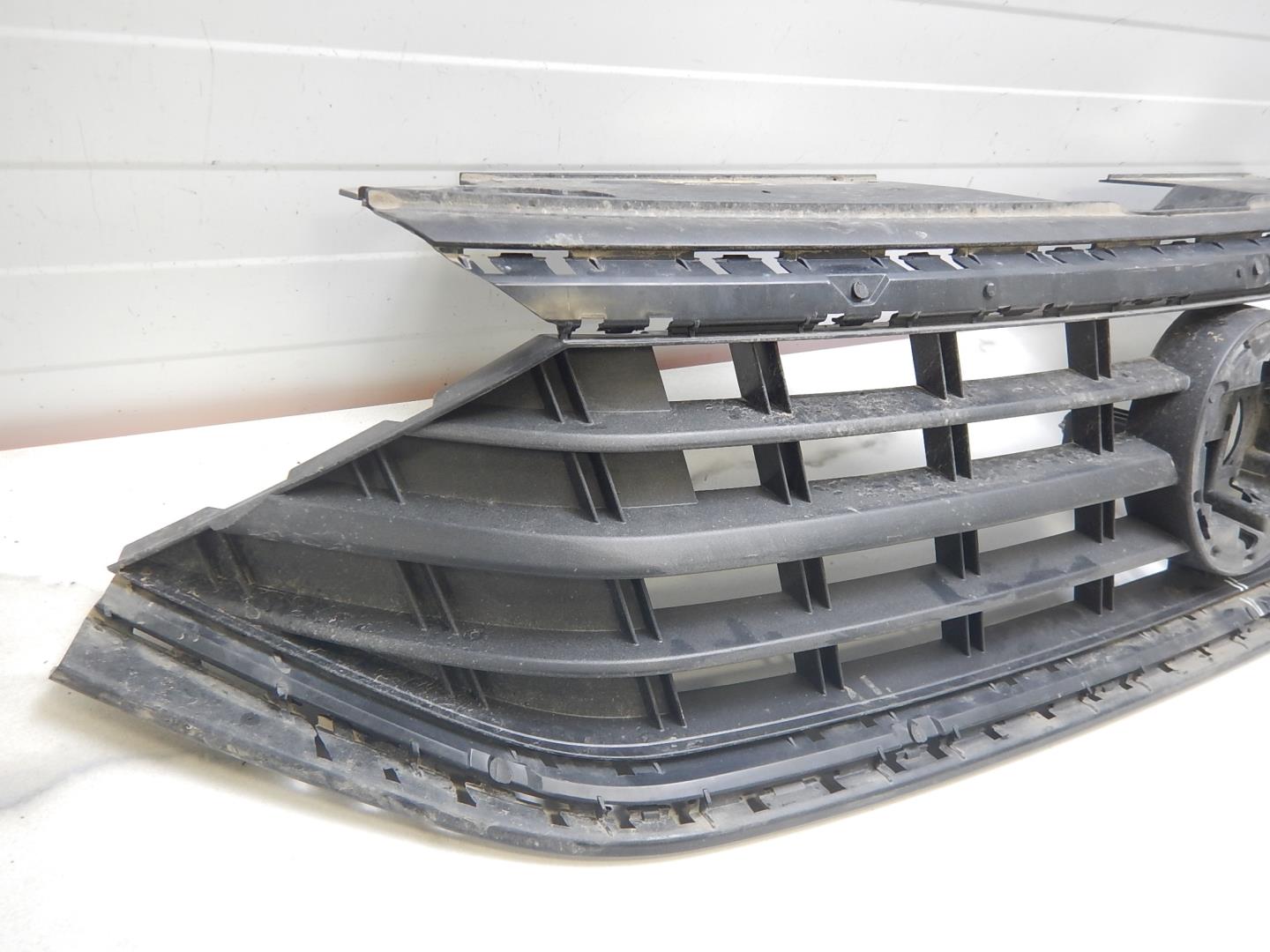 Решетка радиатора