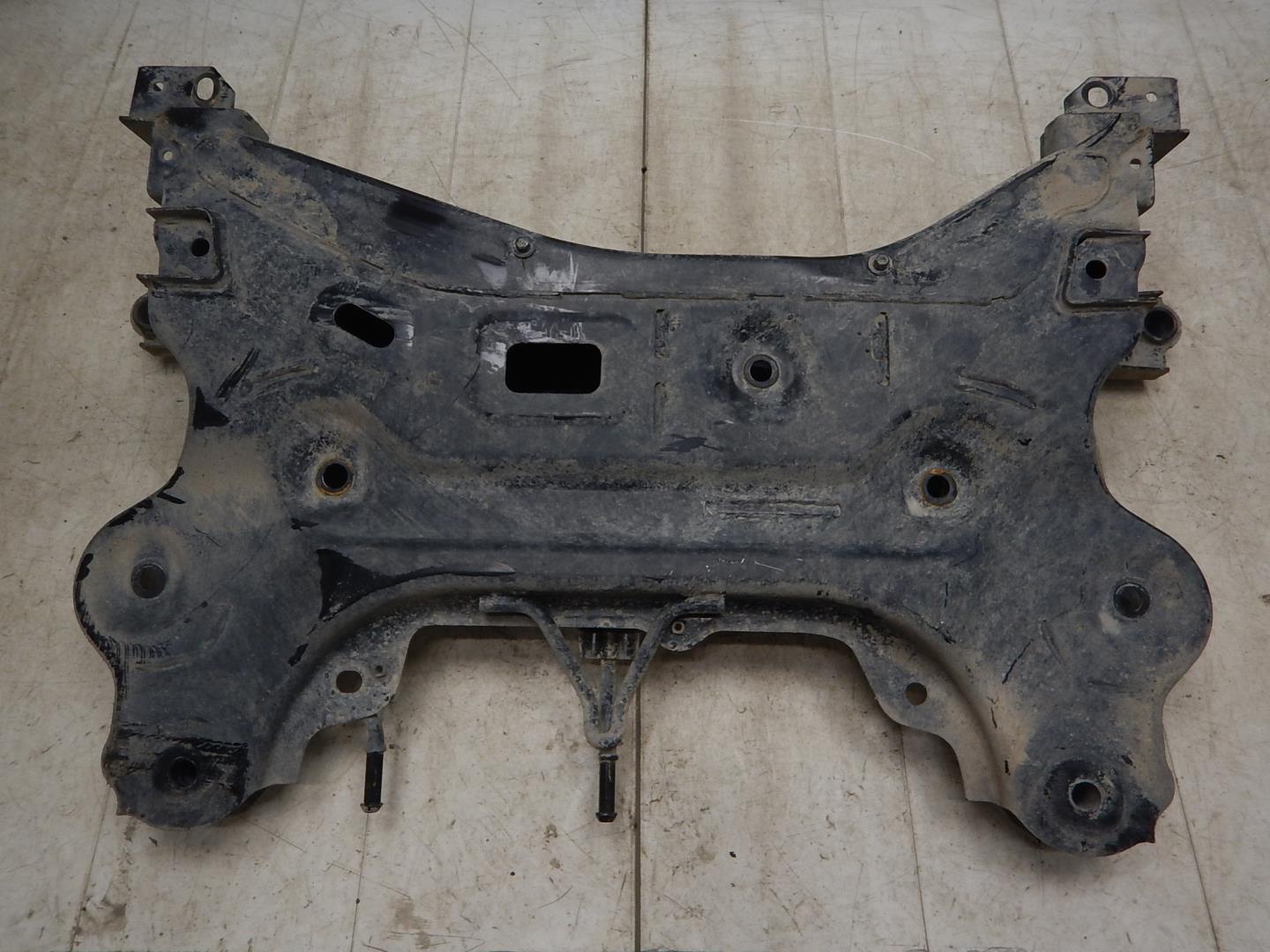 Балка подмоторная