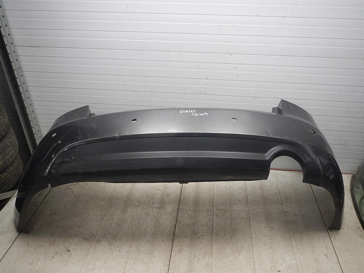 Бампер задний