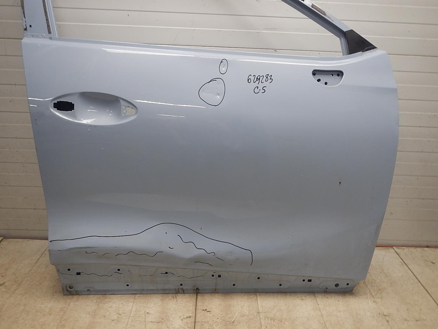 Дверь передняя правая