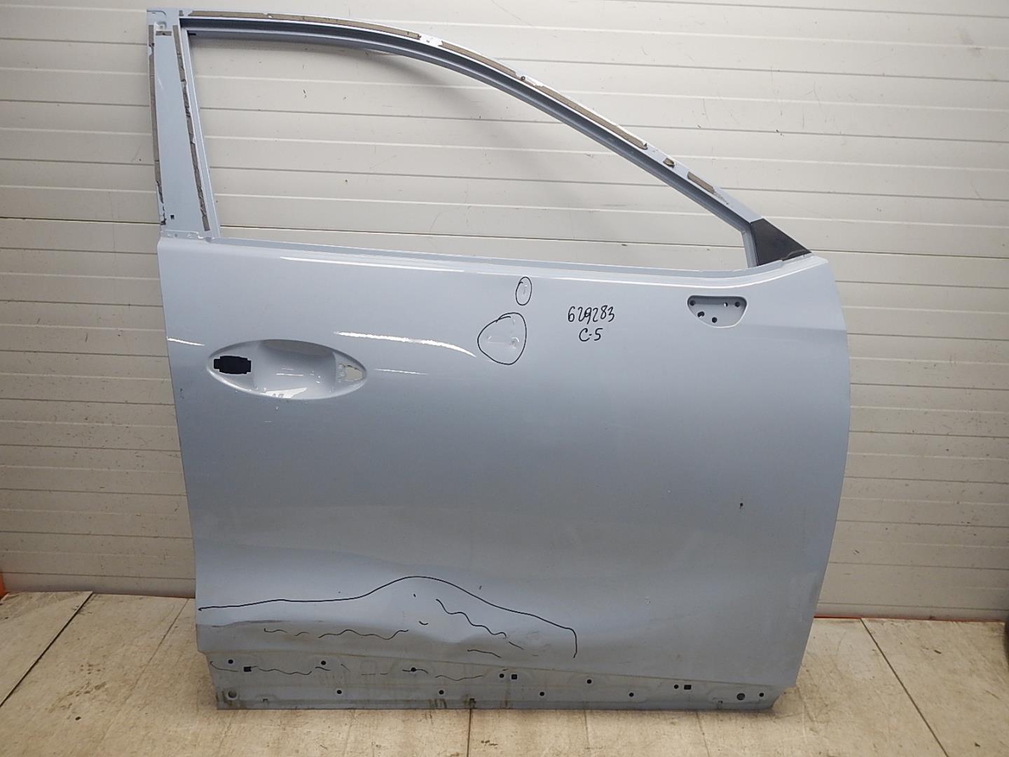 Дверь передняя правая