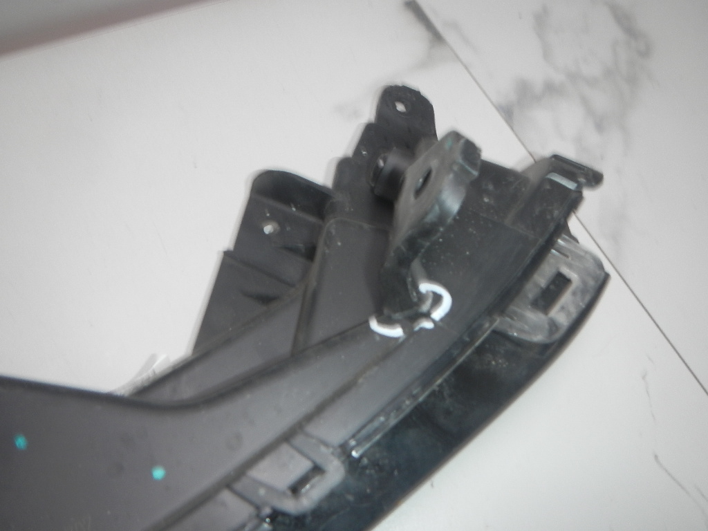 Фара дневного света левая (ходовые огни)