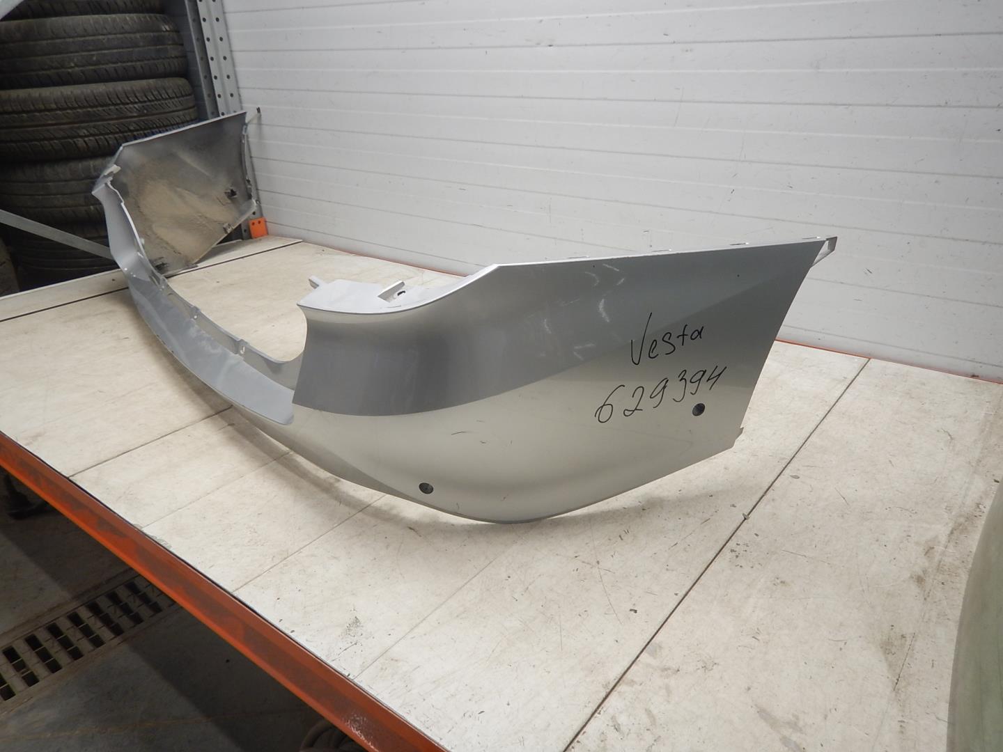 Бампер задний