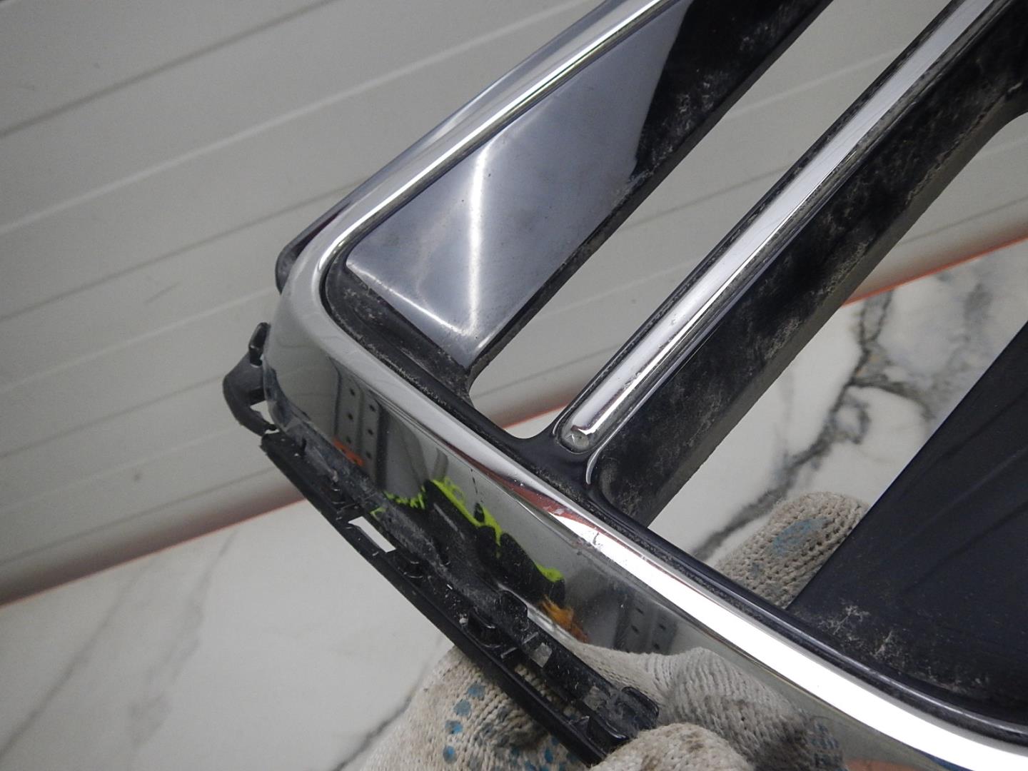 Решетка в бампер левая