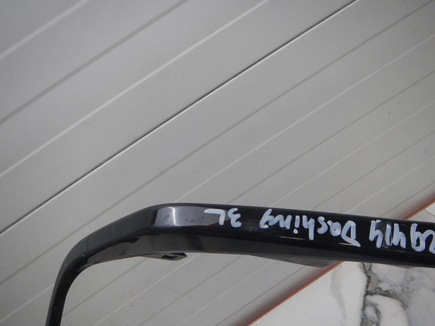 Молдинг заднего бампера