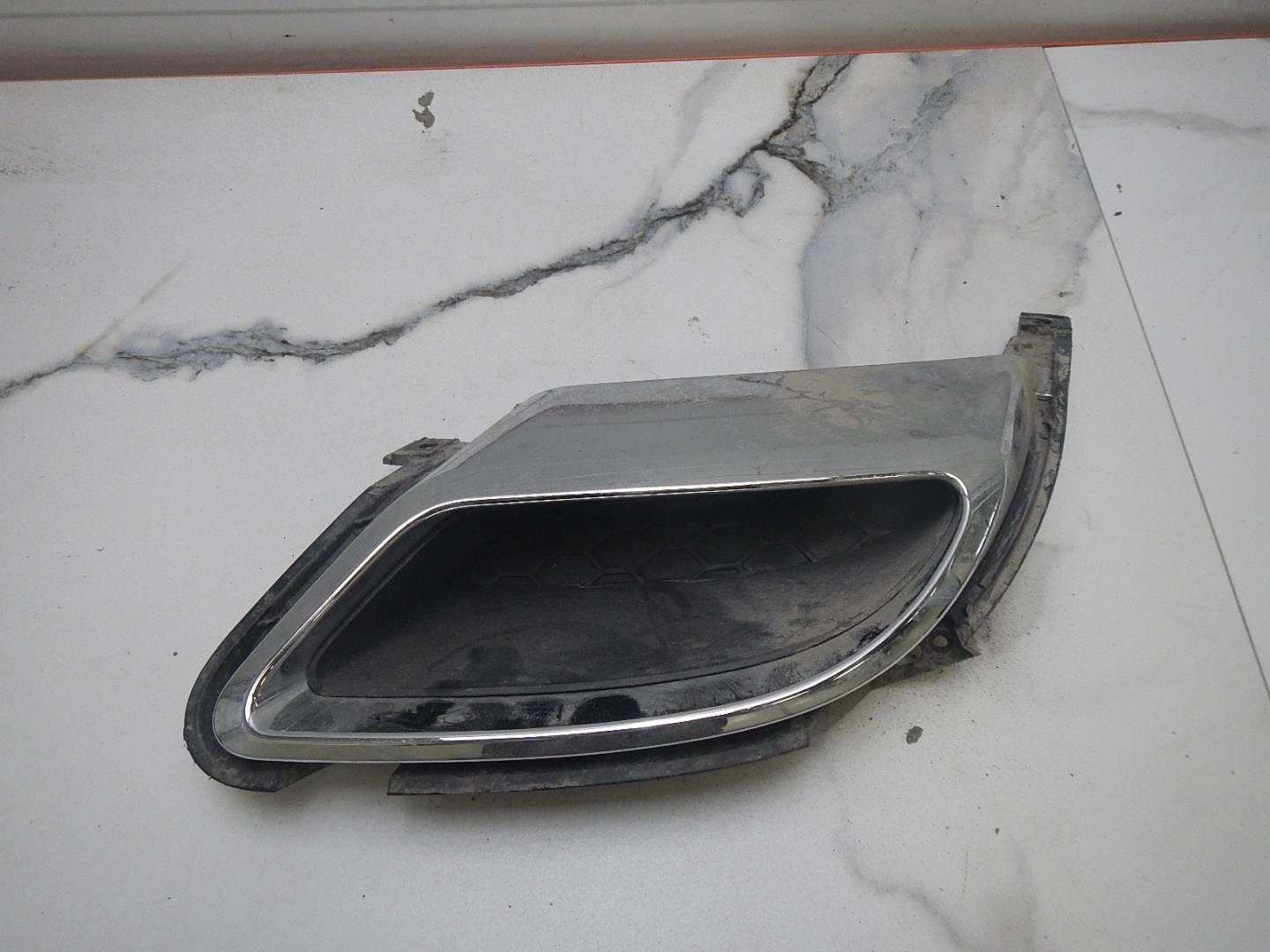 Накладка заднего бампера левая