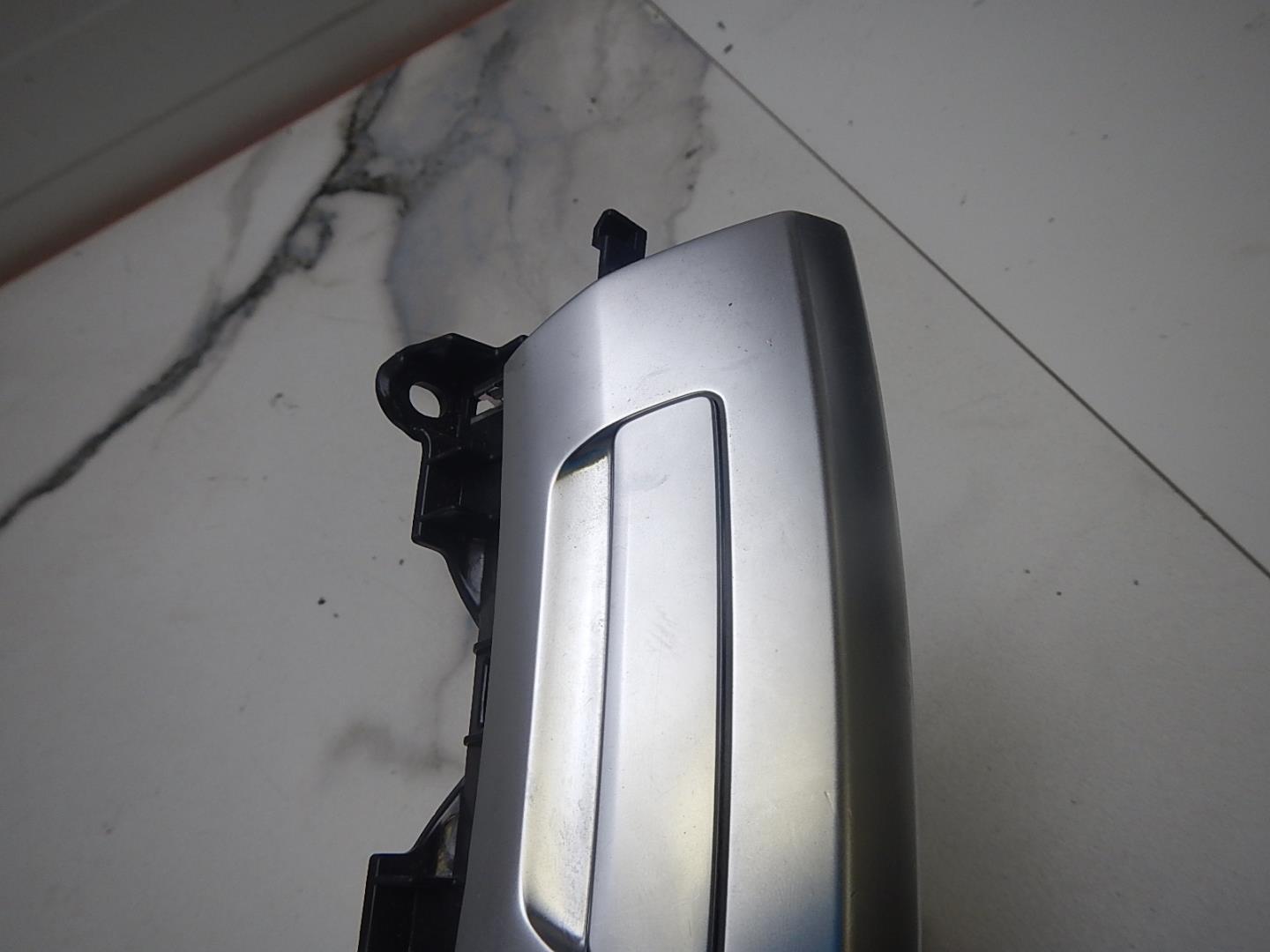 Ручка бардачка