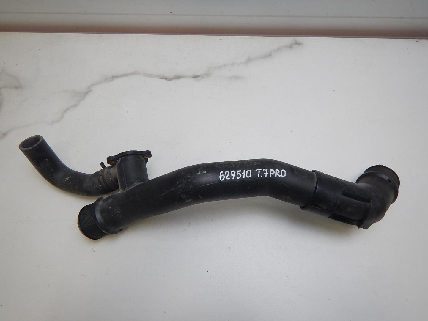 Патрубок интеркулера