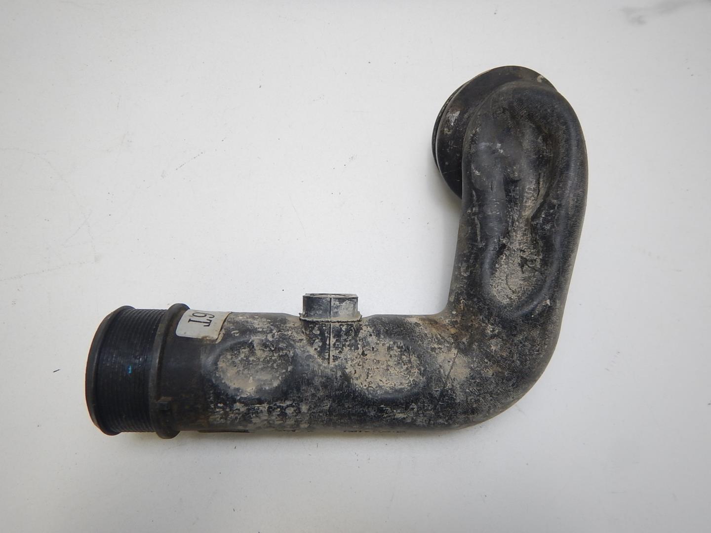 Патрубок интеркулера