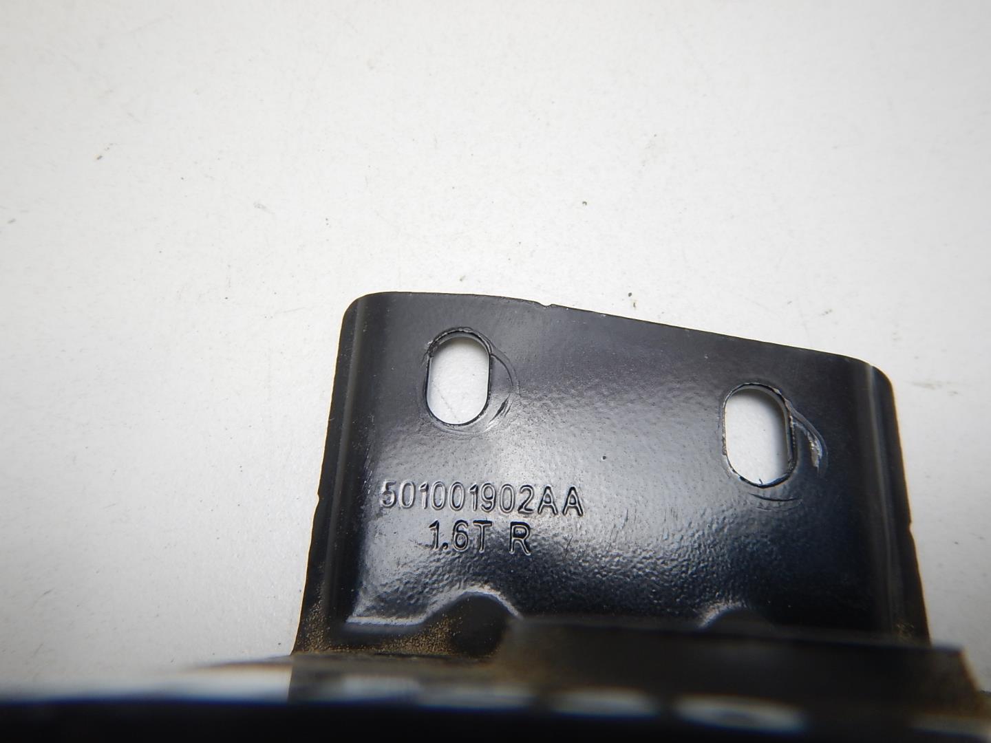 Кронштейн радиатора