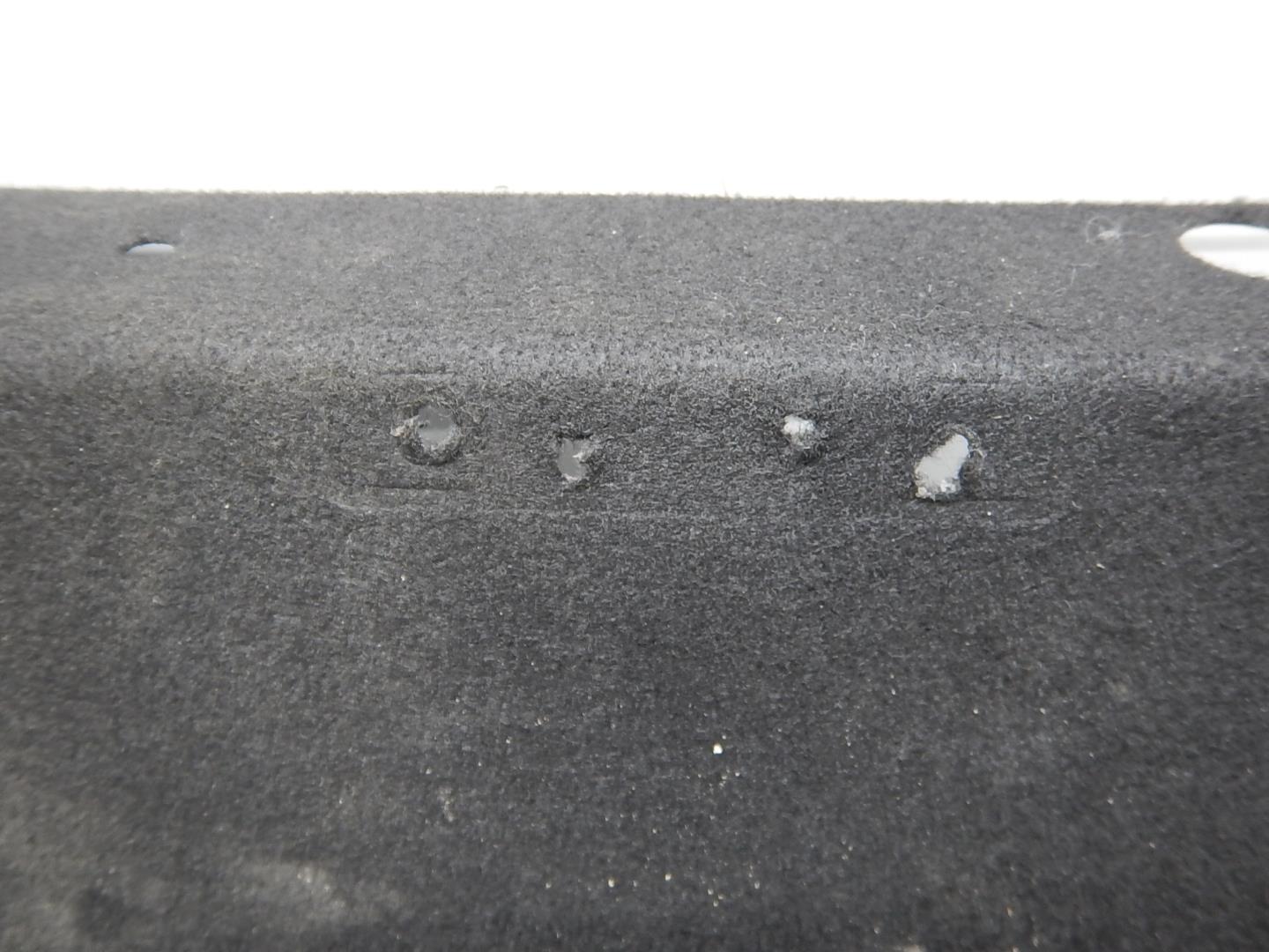 Обшивка крышки багажника