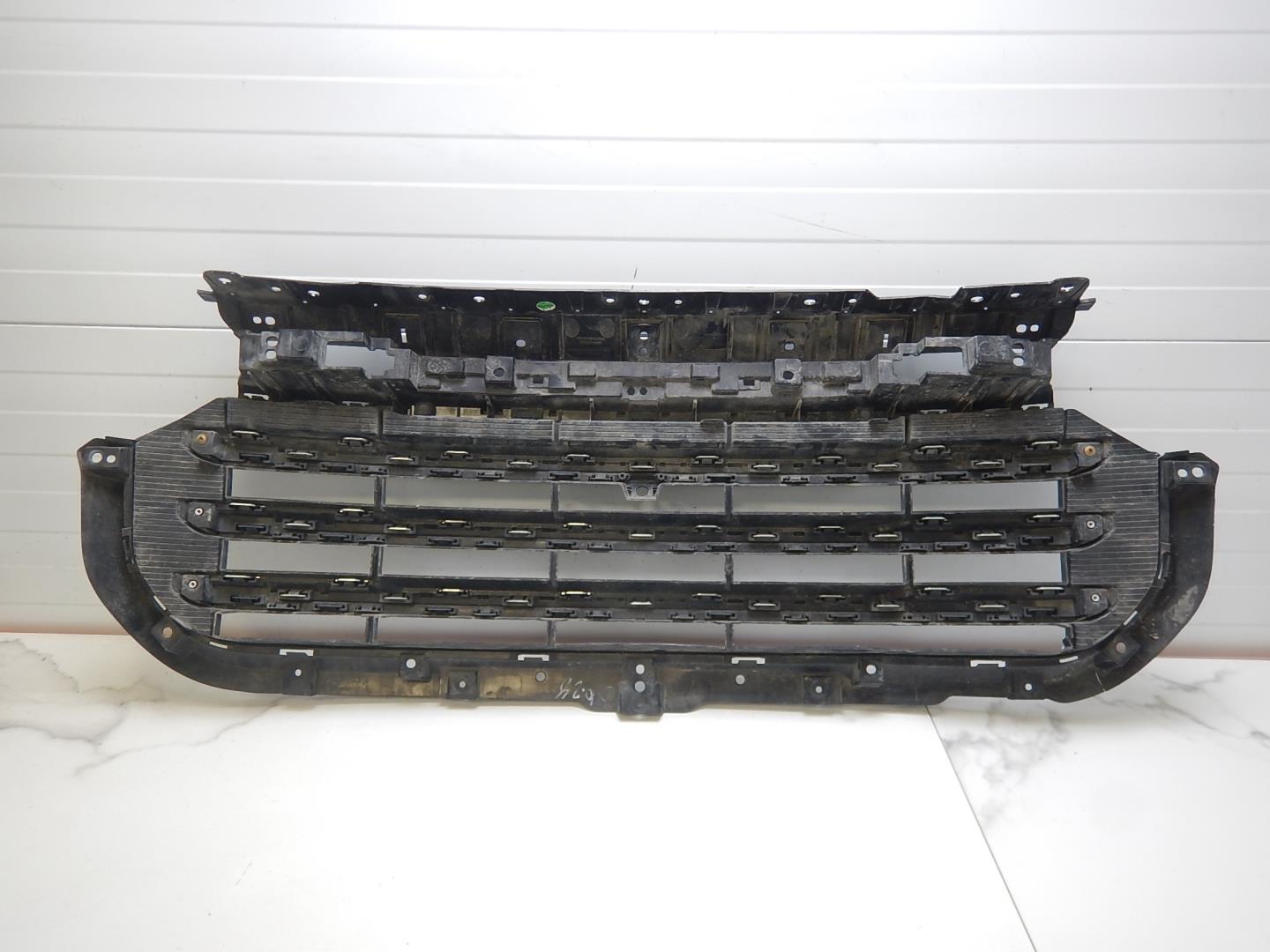 Решетка радиатора