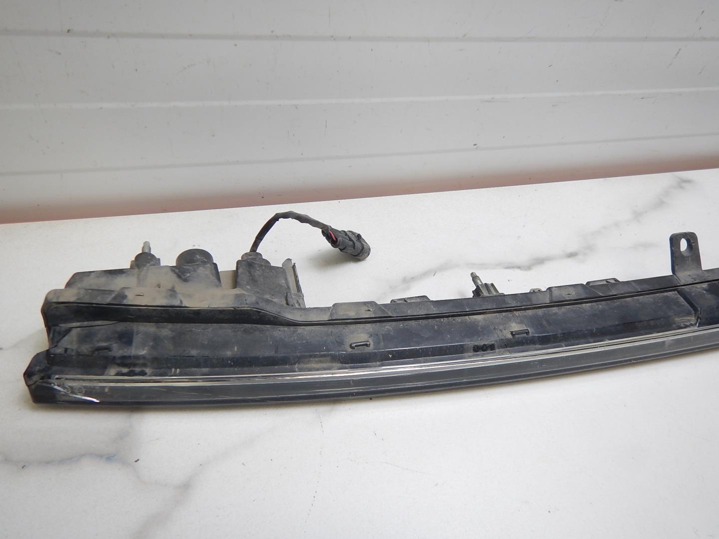 Фара дневного света левая (ходовые огни)