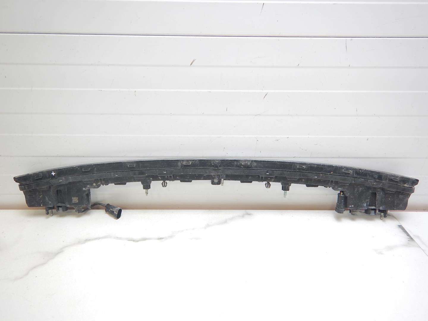 Фара дневного света левая (ходовые огни)