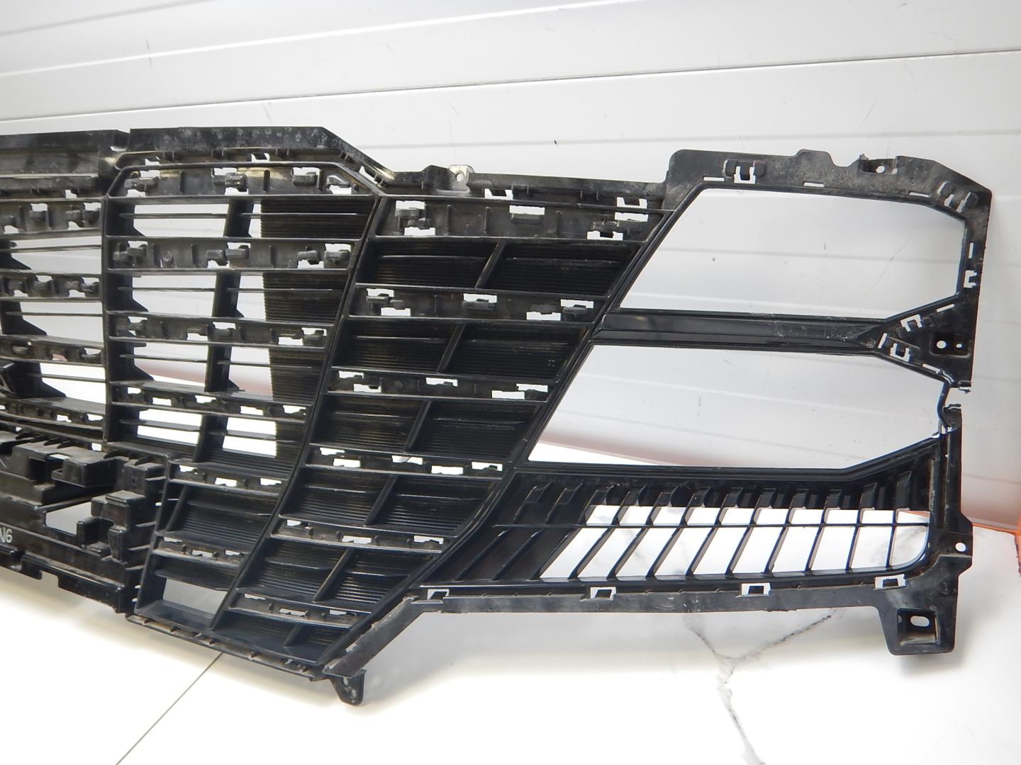 Решетка радиатора