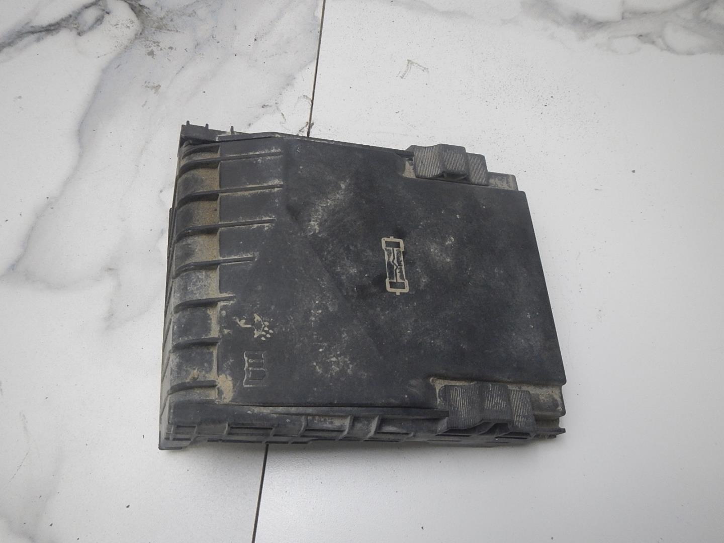 Корпус блока предохранителей