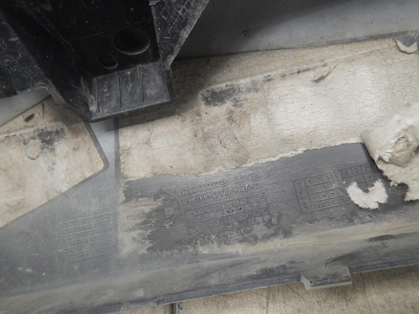 Бампер передний