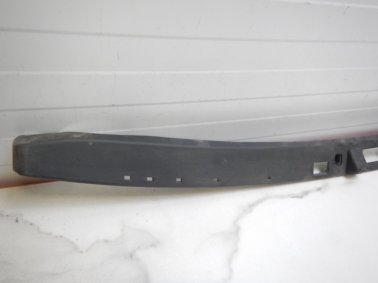 Накладка двери багажника