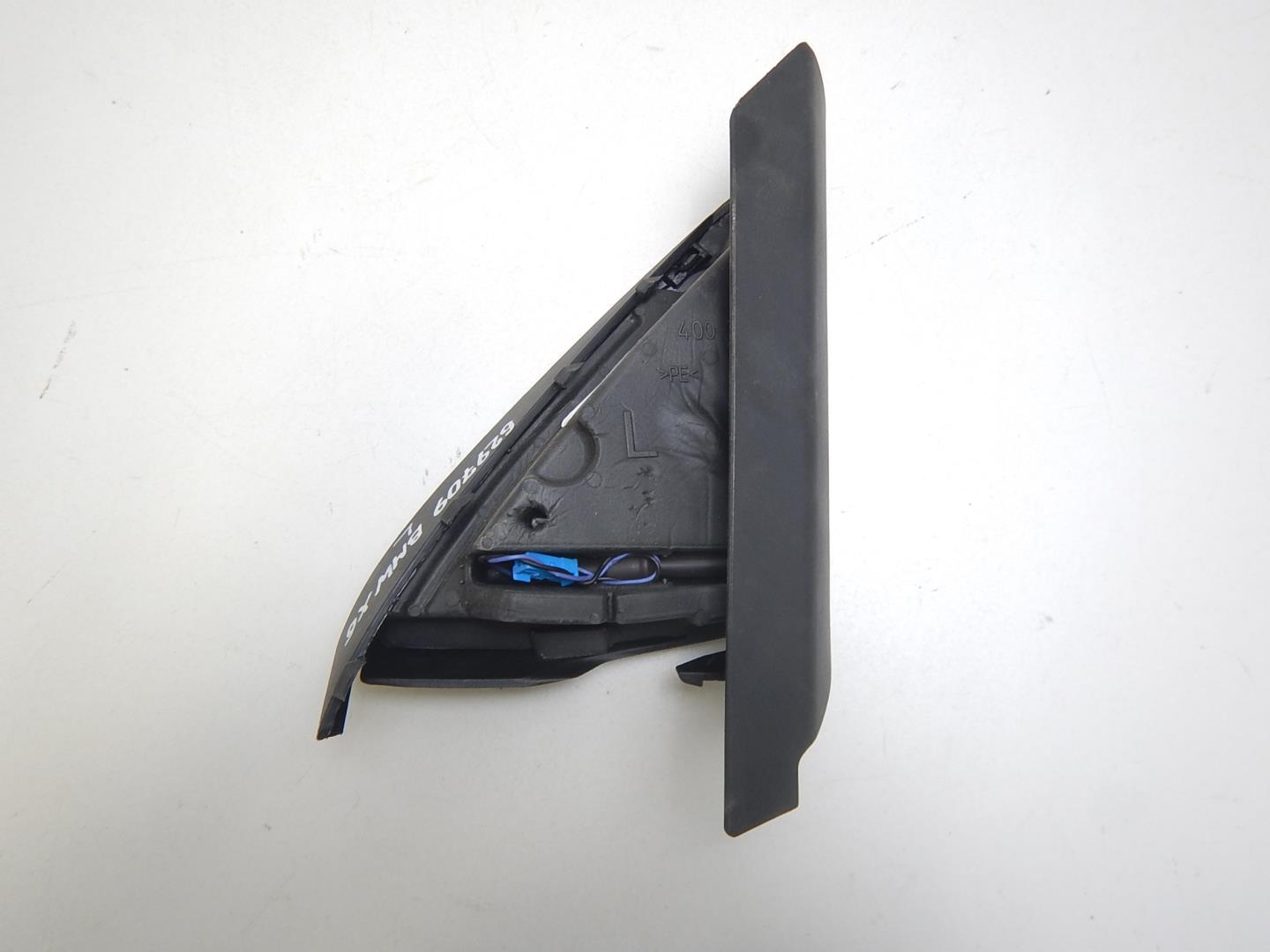 Крышка зеркала внутренняя правая