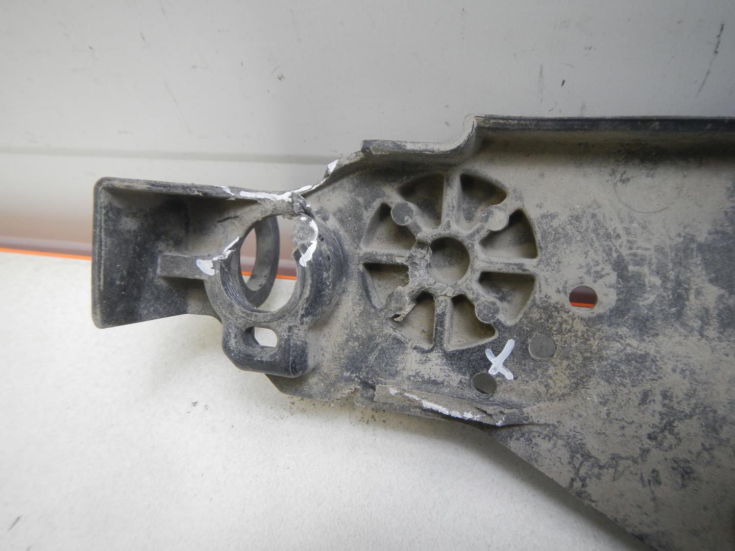 Кронштейн радиатора