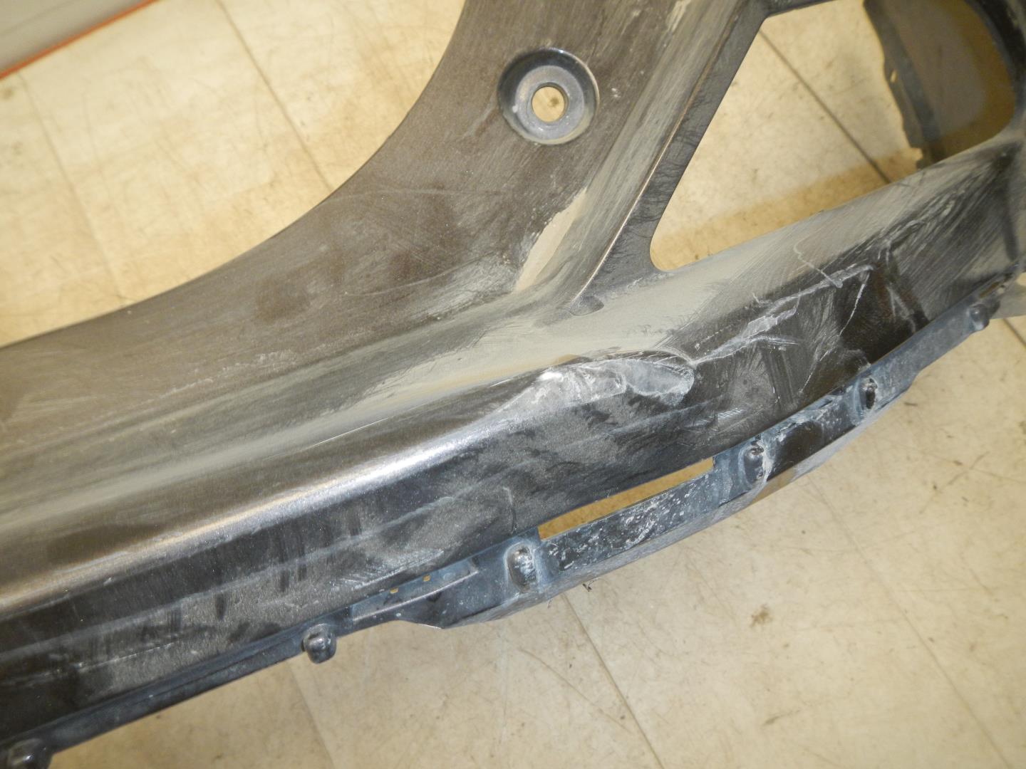 Бампер задний