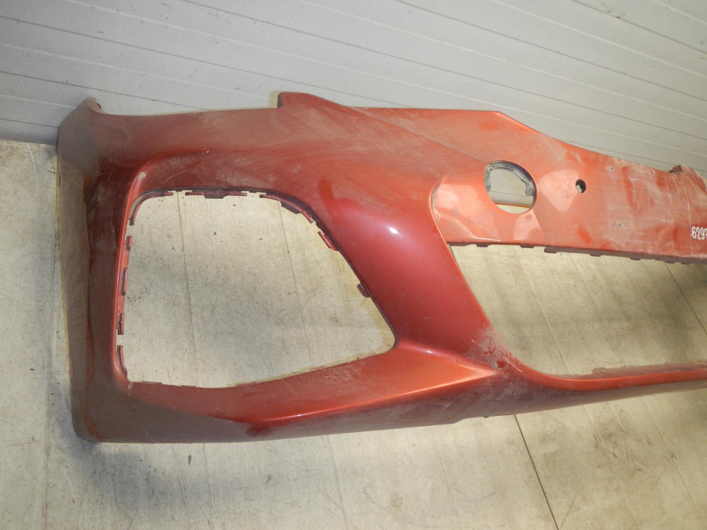 Бампер передний